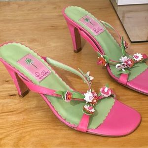 Vintage Lilly Pulitzer size 7 women’s shoes. Leather made in Italy 3 1/4” heel.